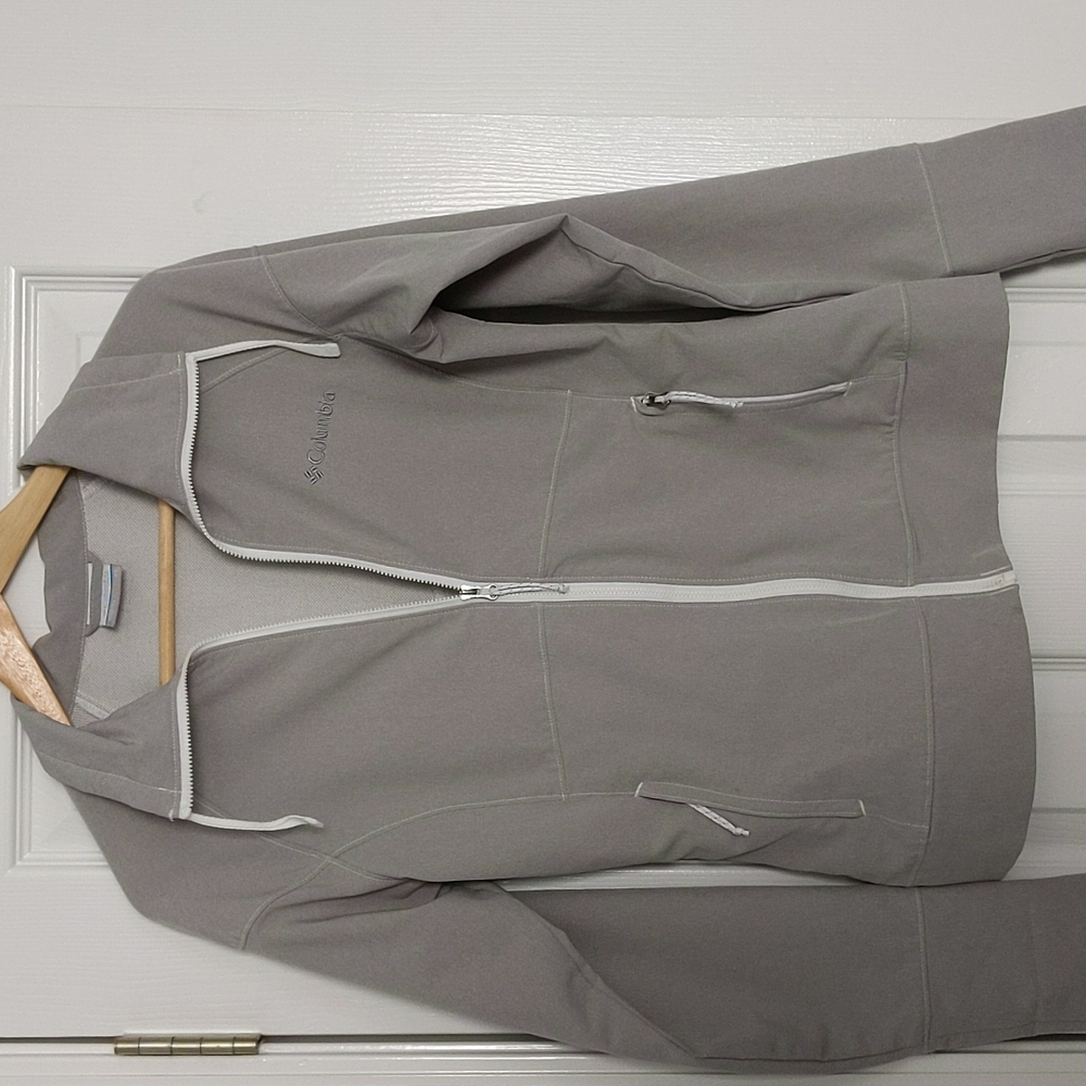 Columbia light jacket